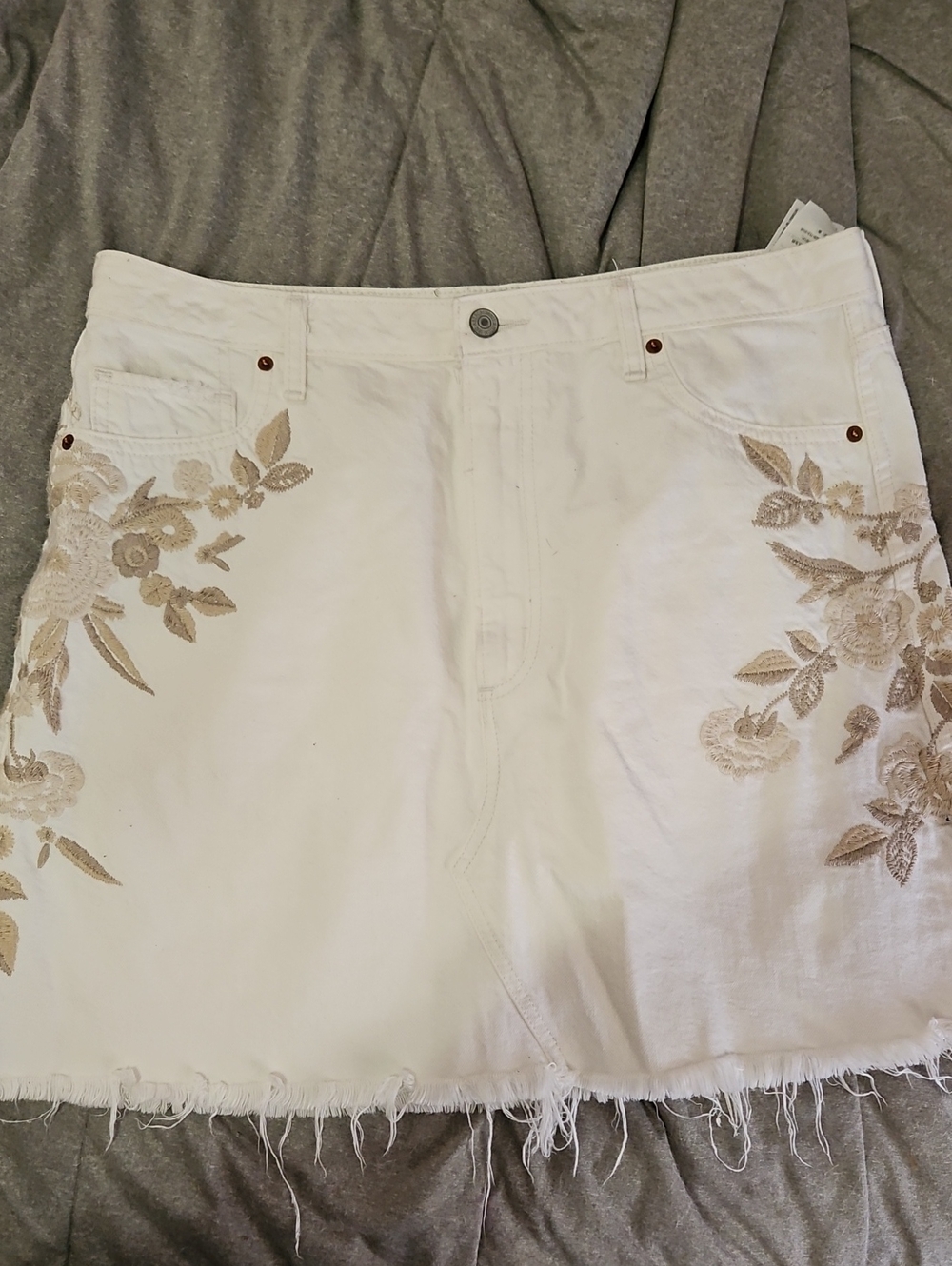 Abercrombie & Fitch White Denim Skirt